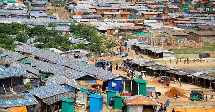 রোহিঙ্গাদের খাবারের বরাদ্দ অর্ধেকের বেশি কমালো জাতিসংঘ